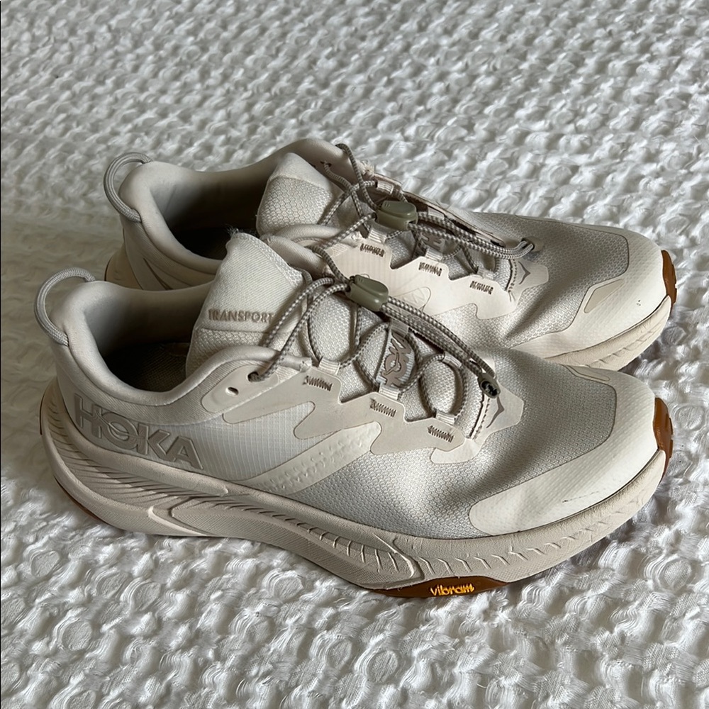 Hoka Transport size 8 eggnog color GUC